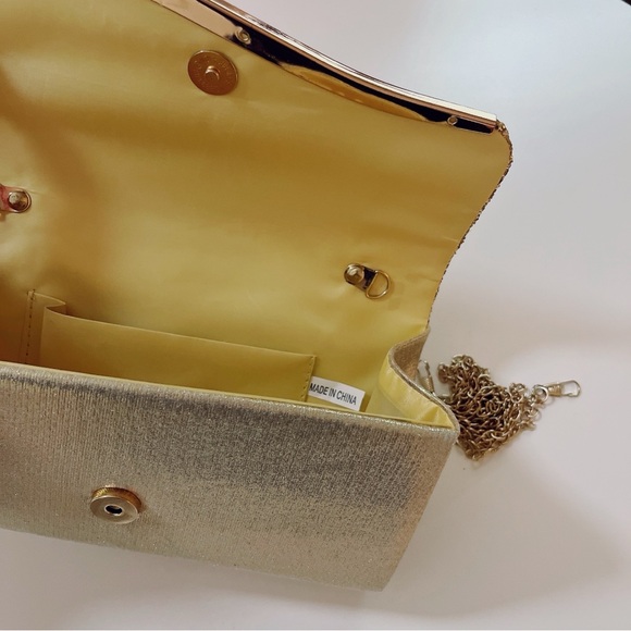 Gold and Silver Clutch Purses - Picture 4 of 4